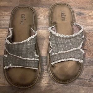 Brand New! Crevo Sandals Size 10, never worn